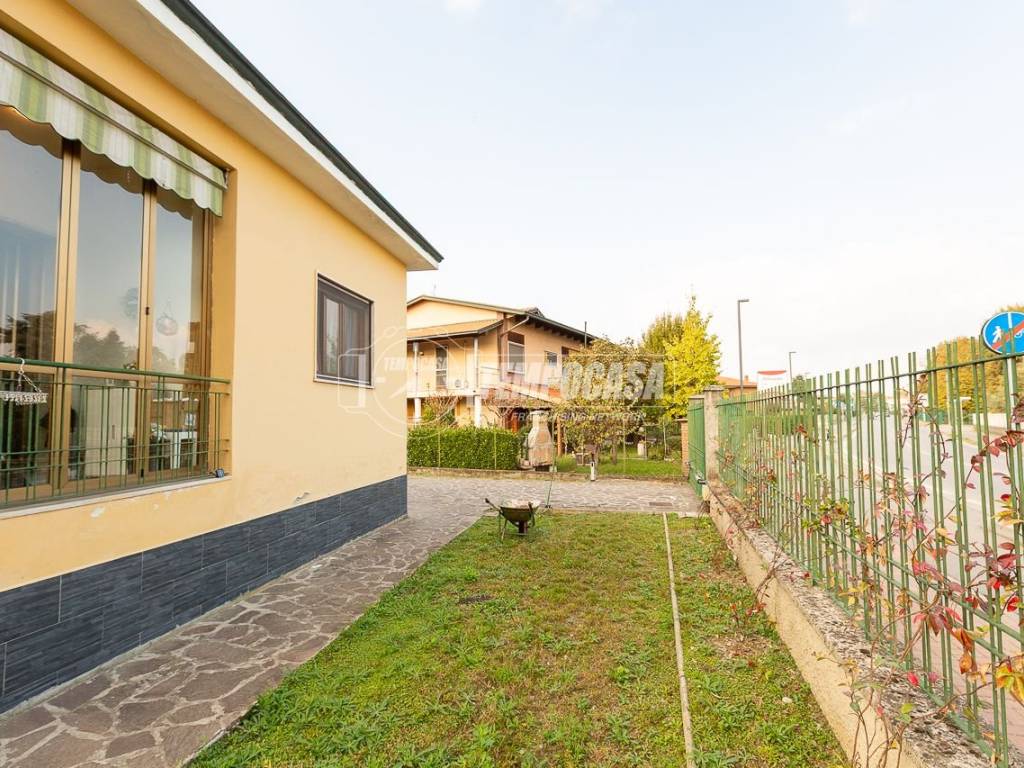 Casa indipendente a Calvenzano - Foto 2