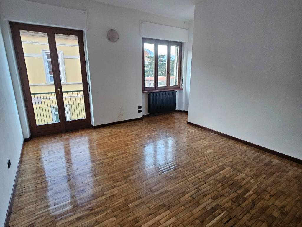 Appartamento a Omegna in Via Edmondo De Amicis - Foto 4