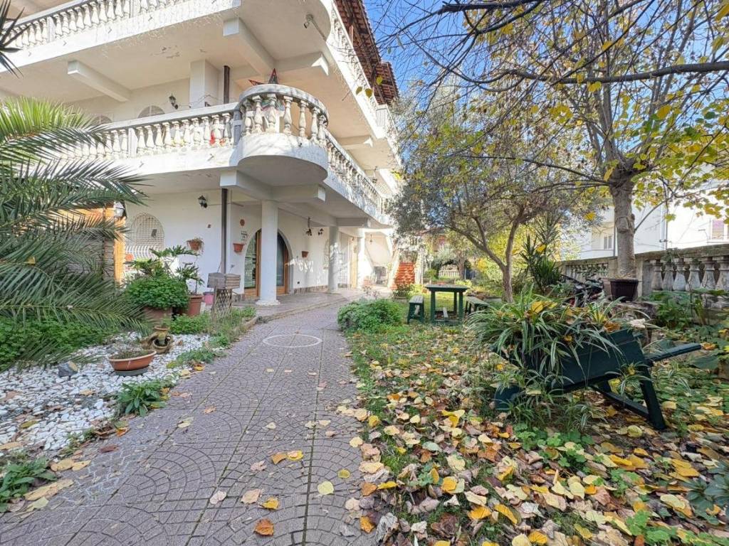 Appartamento a Montalto uffugo in Via San Giovanni Bosco, 30 - Foto 2