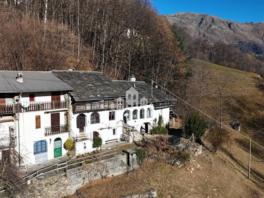 Casa indipendente a Valchiusa in strada della colla, 11 - Foto 2