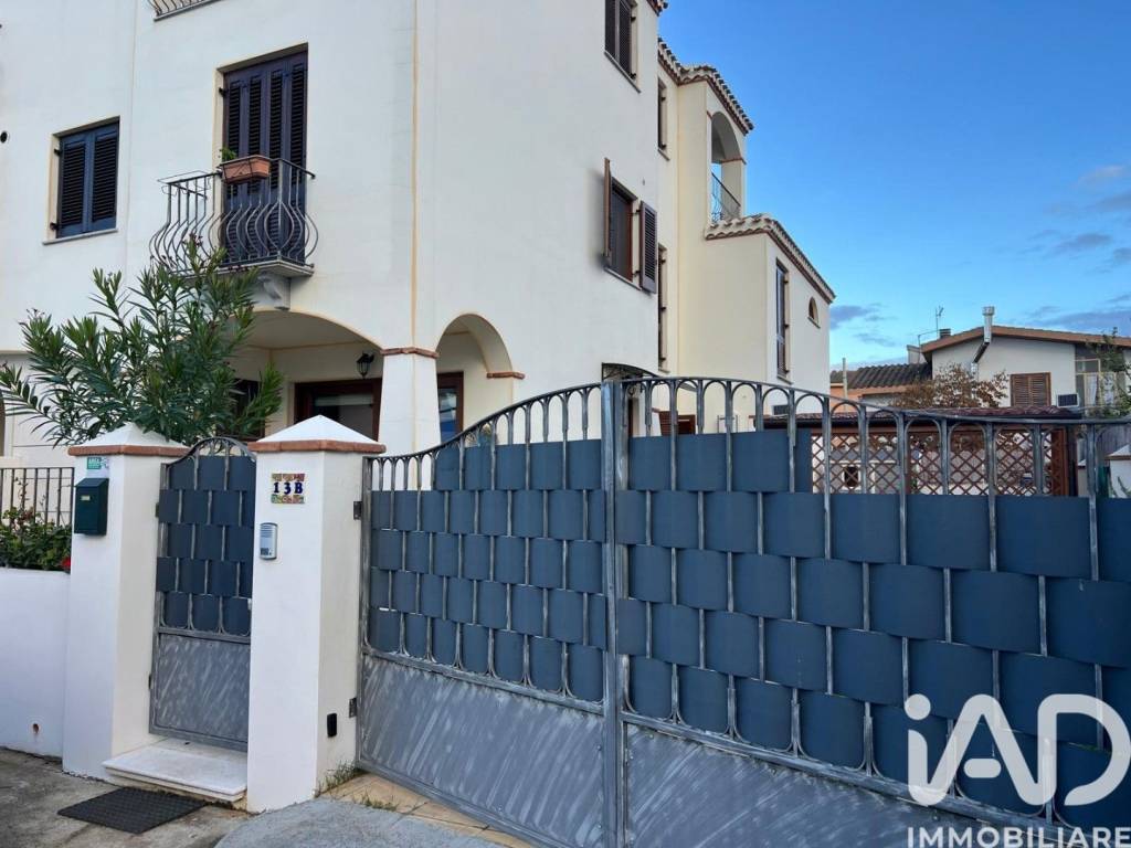 Appartamento a Tortolì in Via papa giovanni paolo ii - Foto 2