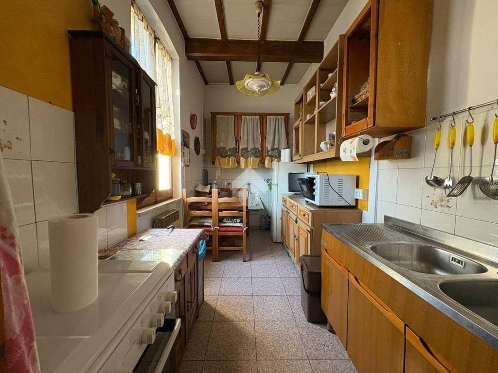 Appartamento a Gubbio in Via Maffei - Foto 5