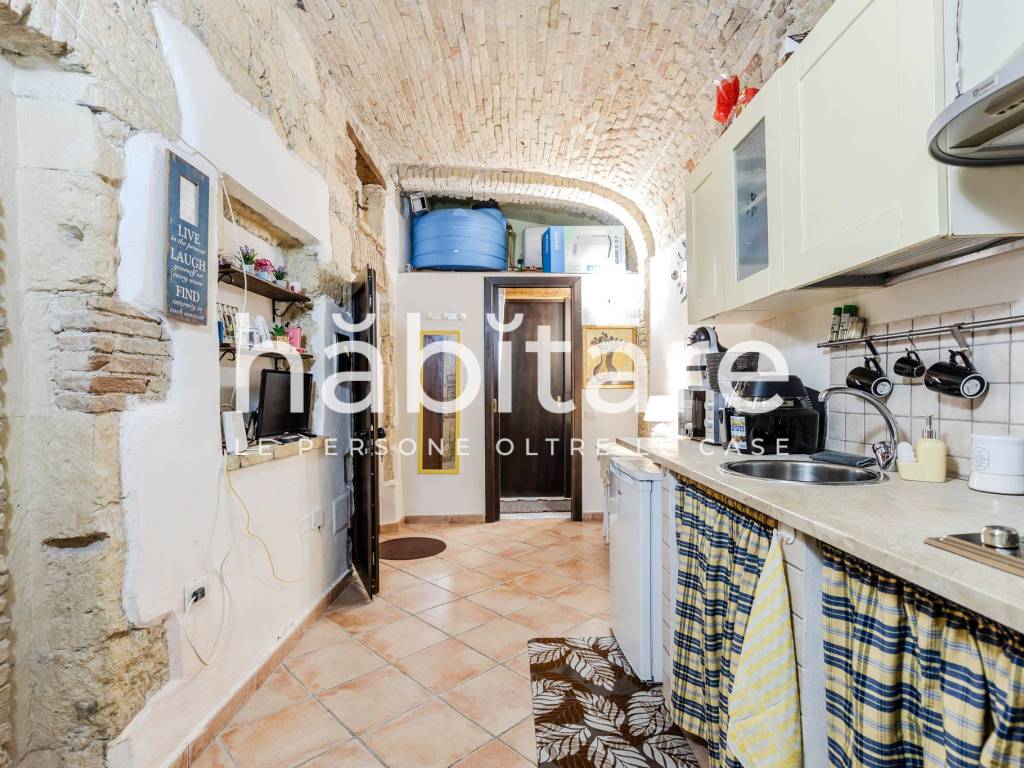 Appartamento a Cagliari in Via Alberto La Marmora, 113 - Foto 5