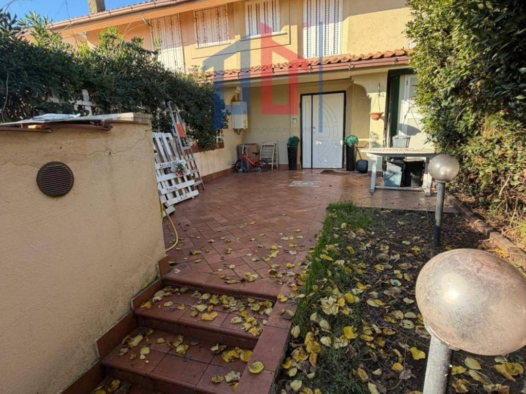 Villetta a schiera a Ardea in via coghinas, 68 - Foto 2
