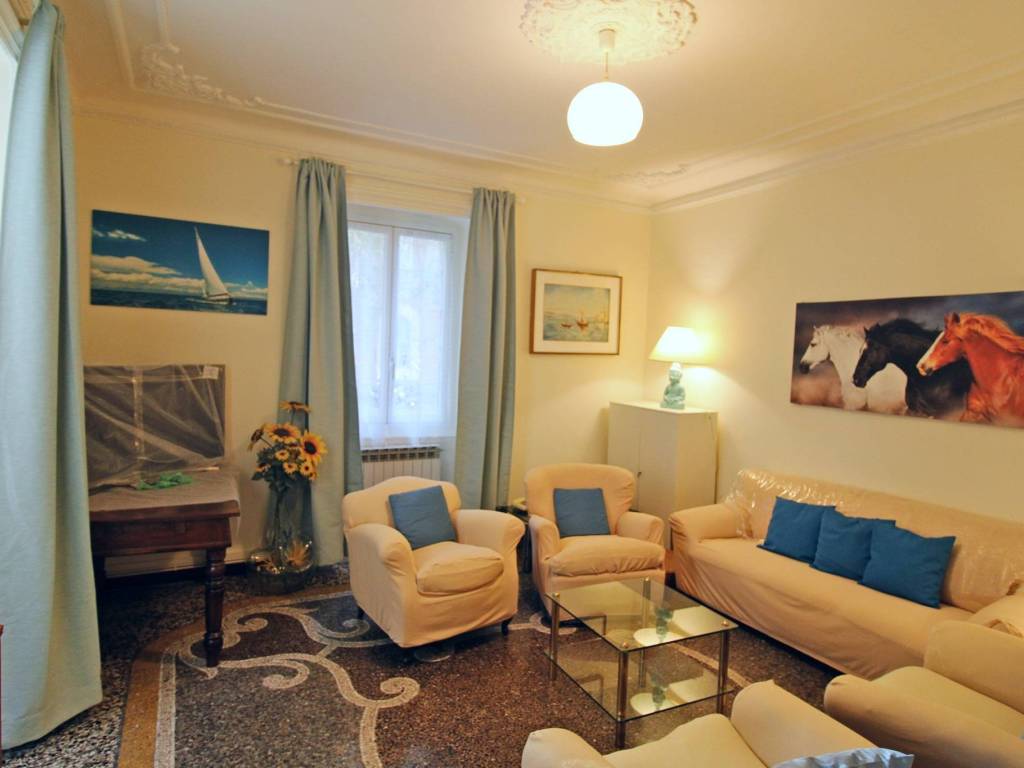 Appartamento a Genova in Corso Torino, 26 - Foto 2