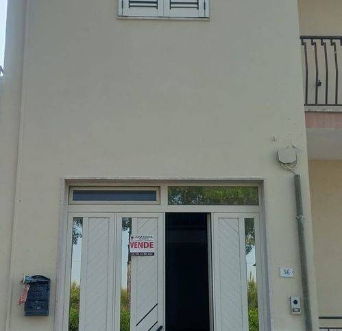 Villa a Melpignano in Strada Fratelli Bandiera 36 - Foto 2