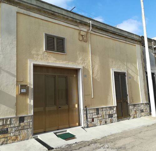 Villa a Melpignano in Via Unità D'Italia 30 - Foto 2