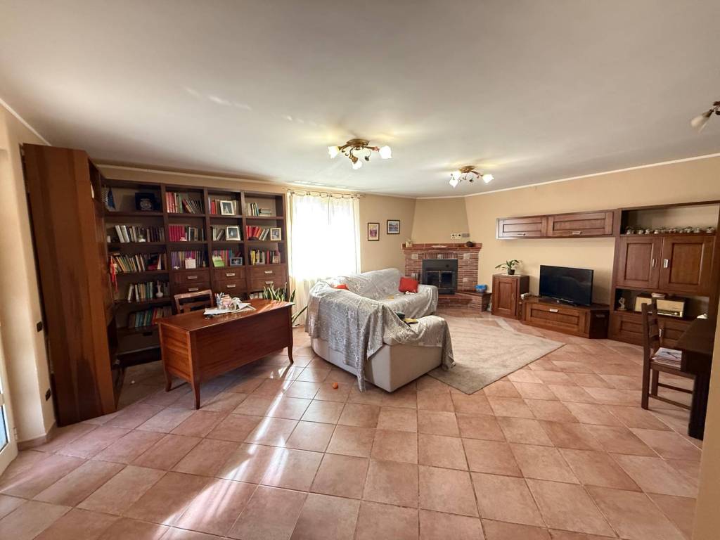 Villa a Morolo in Via Volta Savelli - Foto 3