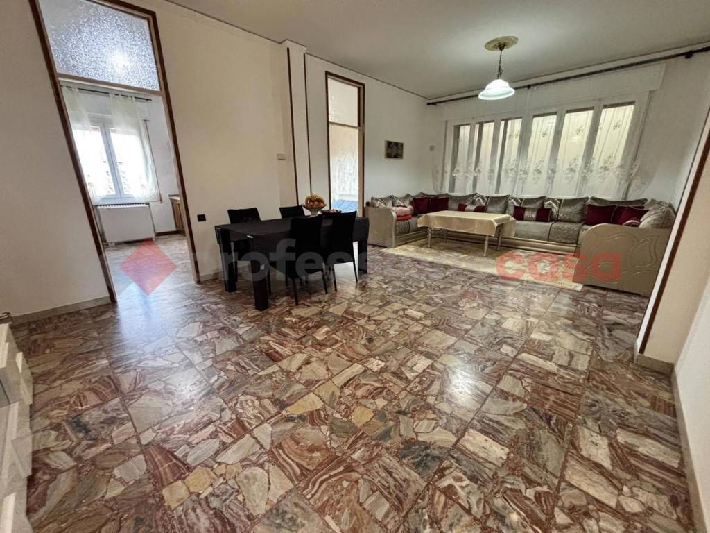 Appartamento a Lendinara in Via Marconi, 9/A - Foto 5