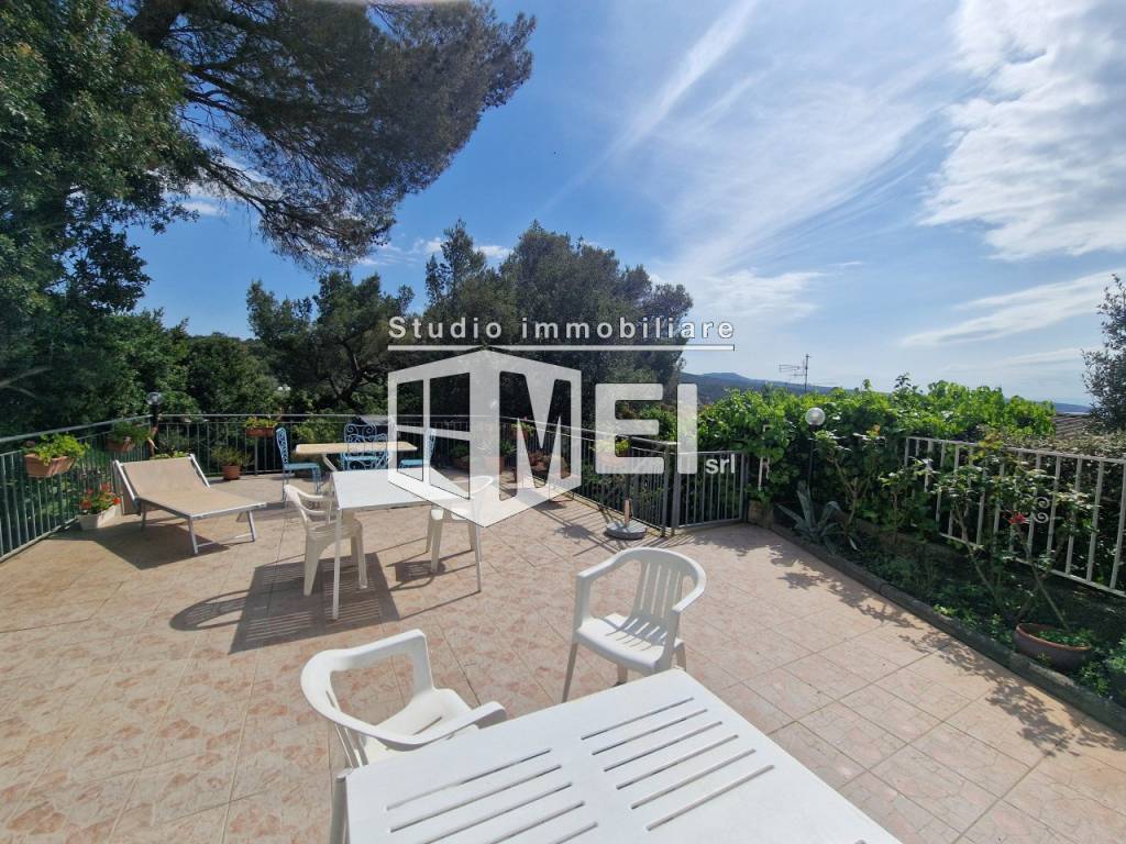 Villa a Livorno in via Kaiser Parodi - Foto 5