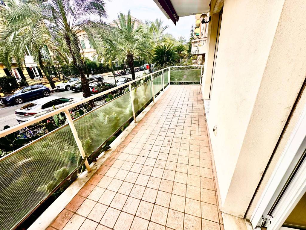 Appartamento a Chiavari in Viale Nicola Arata - Foto 2