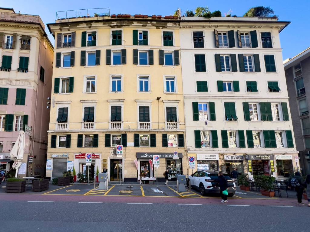 Appartamento a Genova in Piazza Giacomo Matteotti - Foto 2