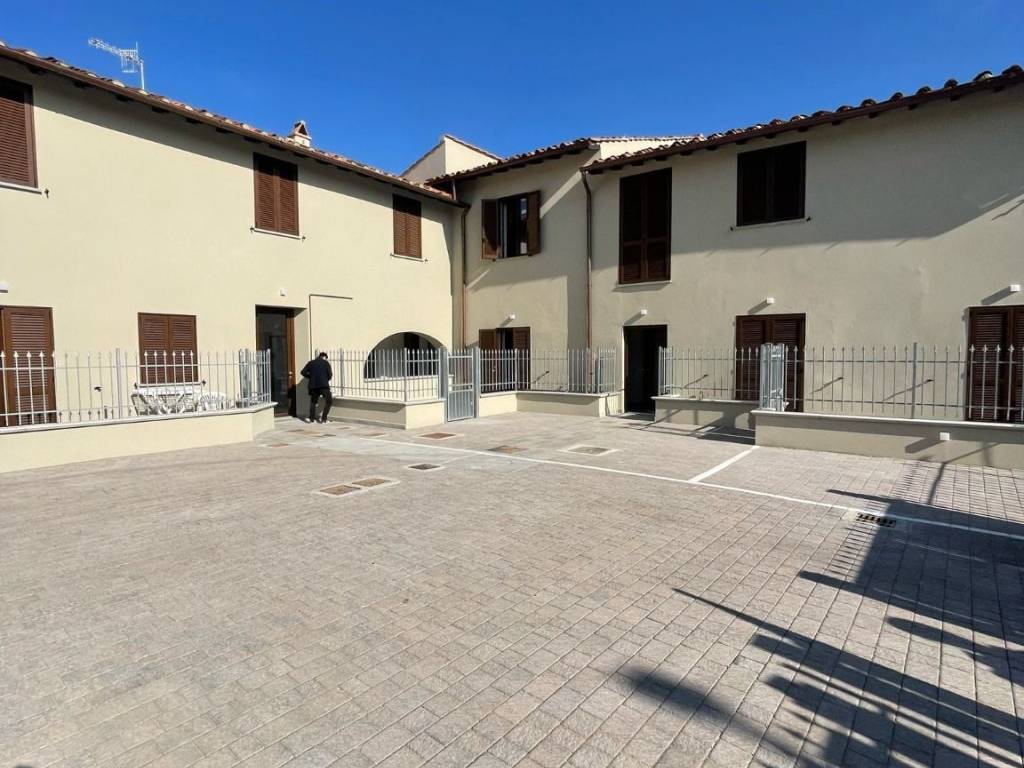 Casa indipendente a Prato in Via di Vergaio - Foto 5