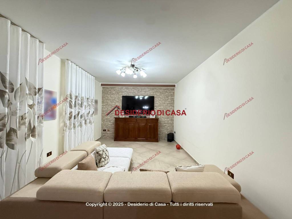 Appartamento a Carini in Via Don Luigi Sturzo, 36 - Foto 2