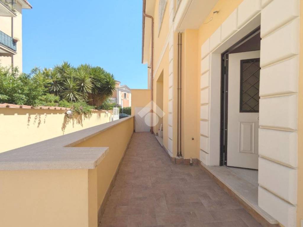 Appartamento a Ciampino in VIALE DI MARINO, 10 - Foto 4