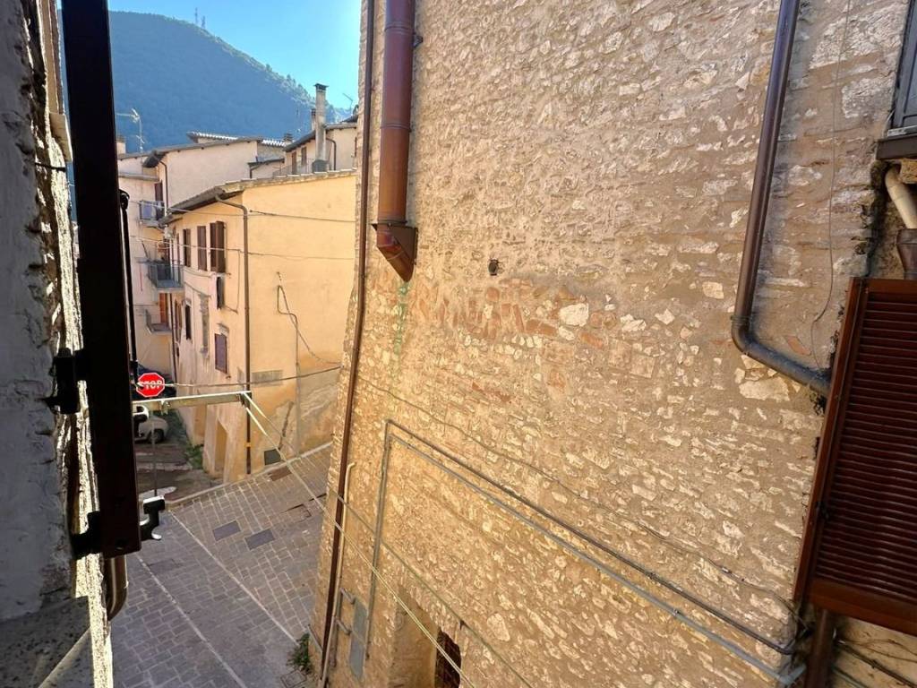 Appartamento a Arrone in Via Tra le Case - Foto 2