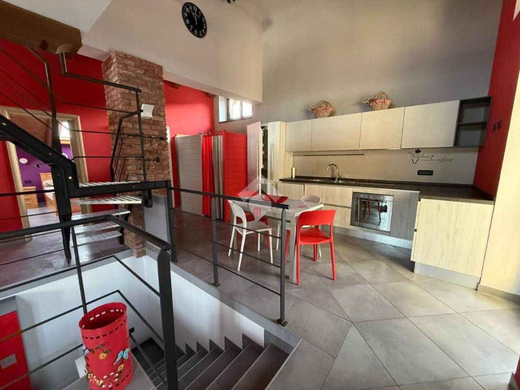 Appartamento a Lanzo torinese in Via Umberto I, 41 - Foto 5