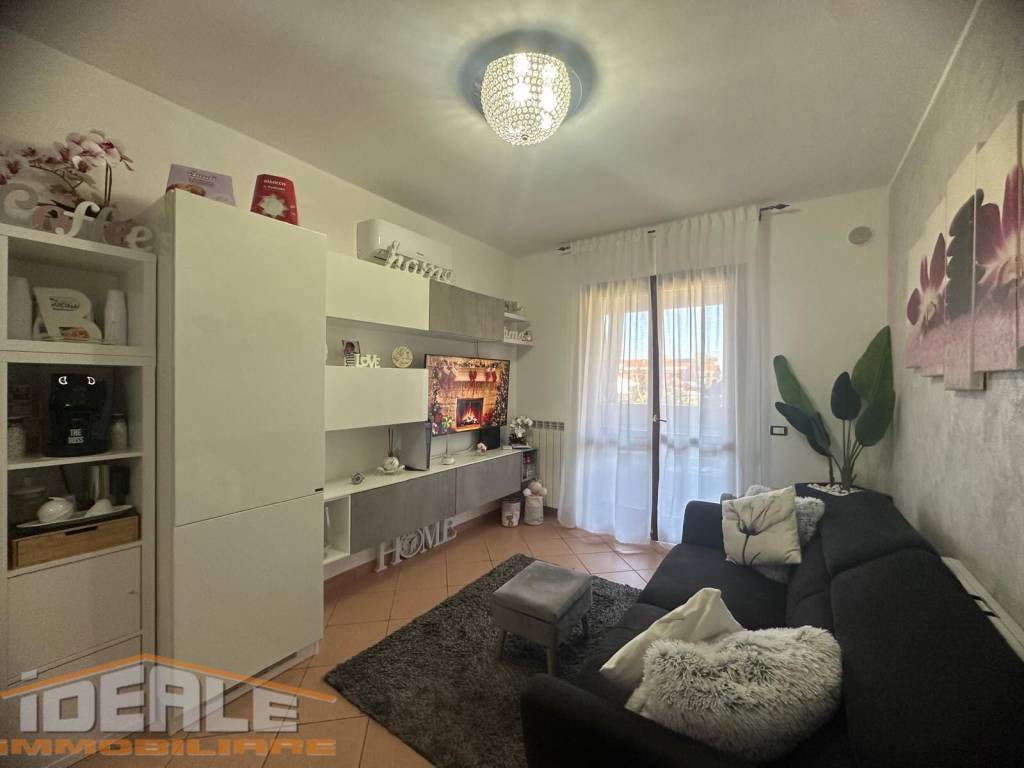 Appartamento a Ardea in Via Pleiadi - Foto 2