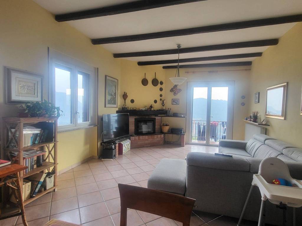 Appartamento a Cernobbio in Via Vittorio Emanuele II - Foto 5