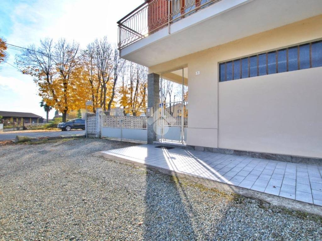 Villa a Livorno ferraris in Via Monsignor Montiglio Carlo, 1 - Foto 4