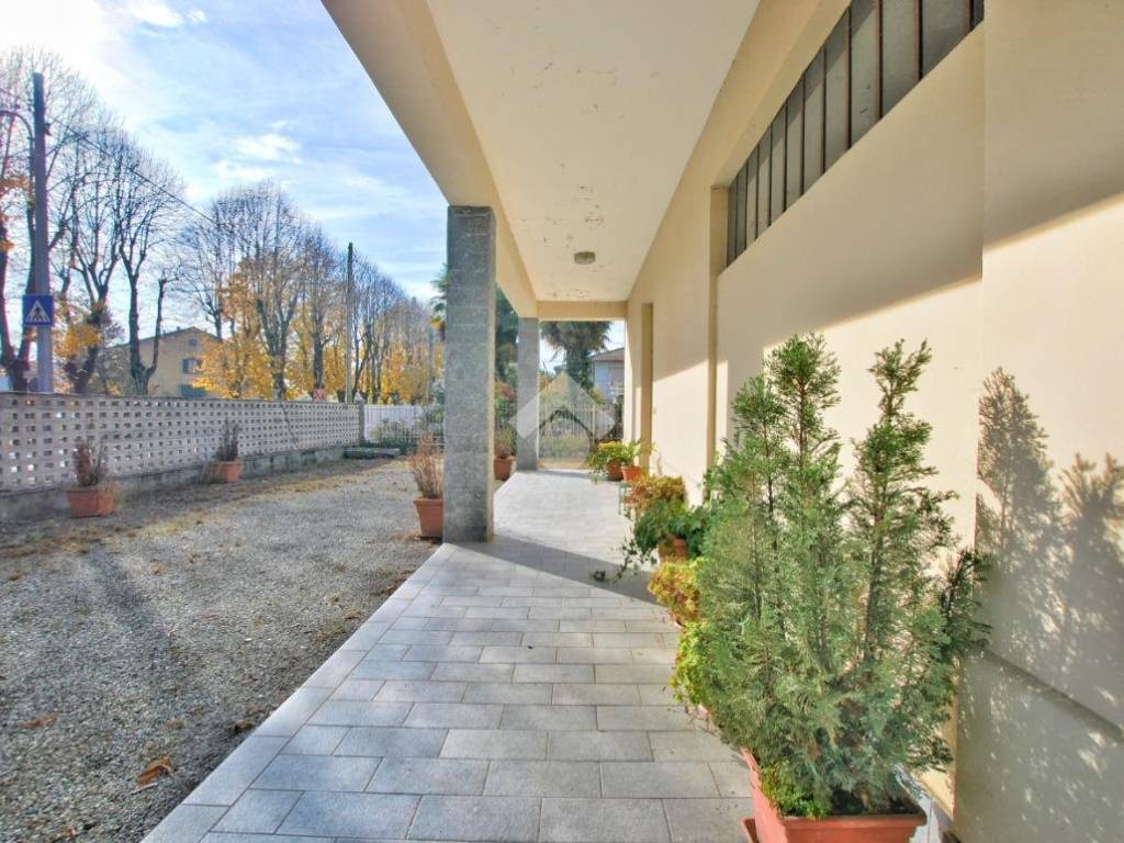 Villa a Livorno ferraris in Via Monsignor Montiglio Carlo, 1 - Foto 5