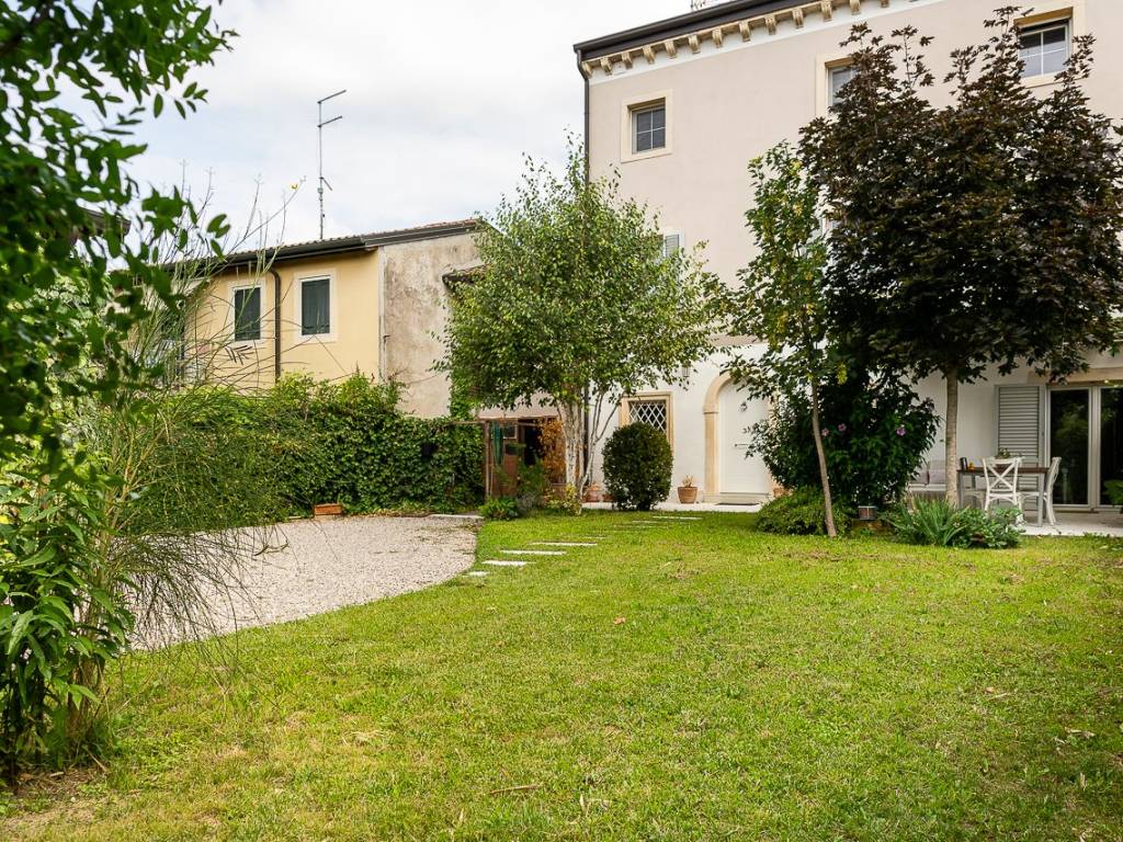 Rustico / casale a Soave in Corso Vittorio Emanuele II - Foto 2