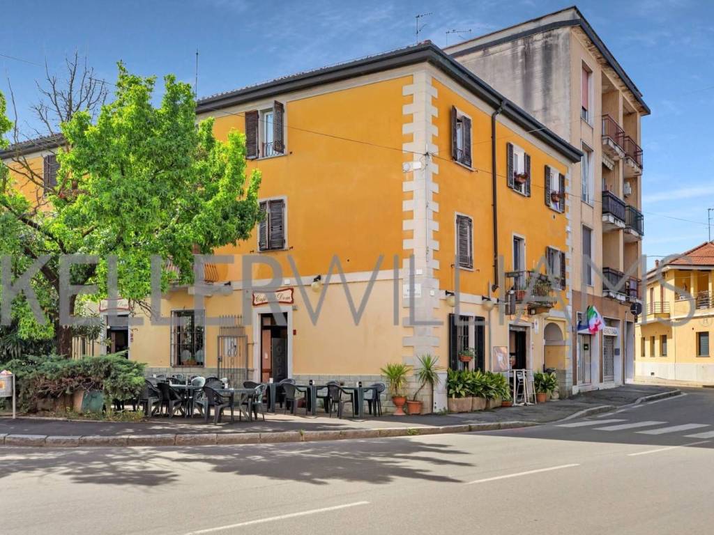 Immobile a Bareggio in Piazza Camillo Benso di Cavour, 19 - Foto 2