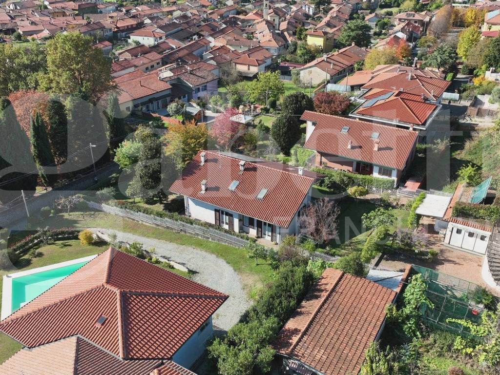 Villa a Mazzè in via rua , 12 - Foto 2