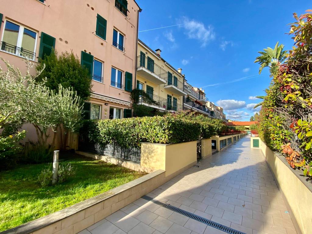 Appartamento a Imperia in Via Aurelia, 2 - Foto 2