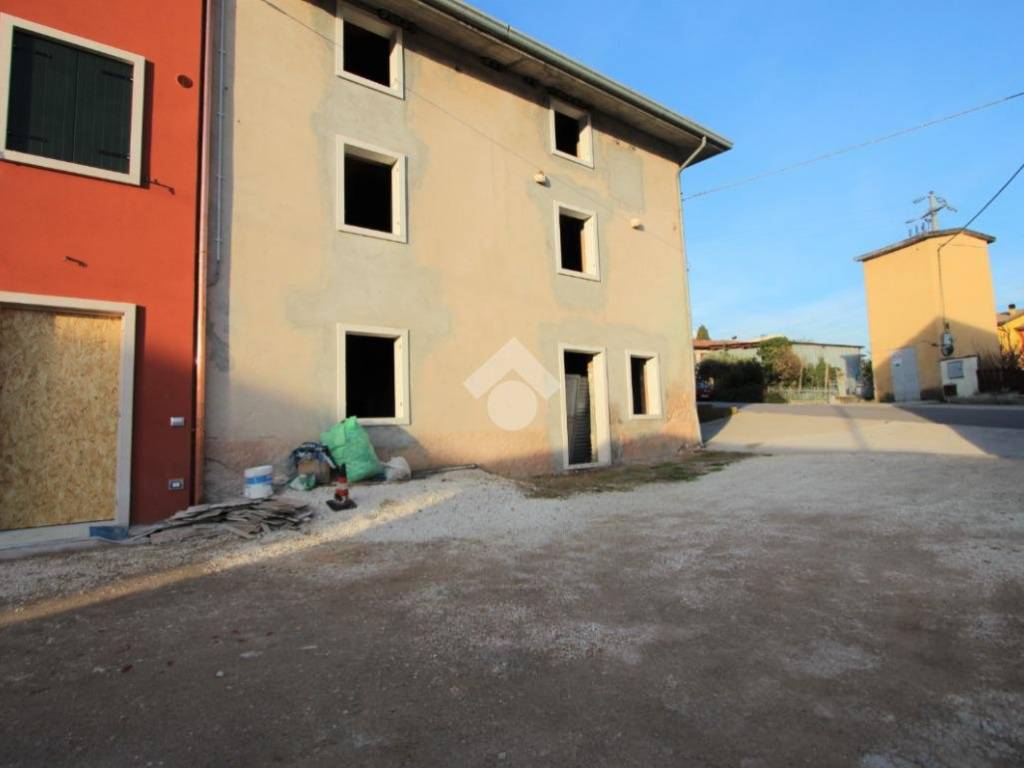 Rustico / casale a Grezzana in Via Vigo, 22 - Foto 2