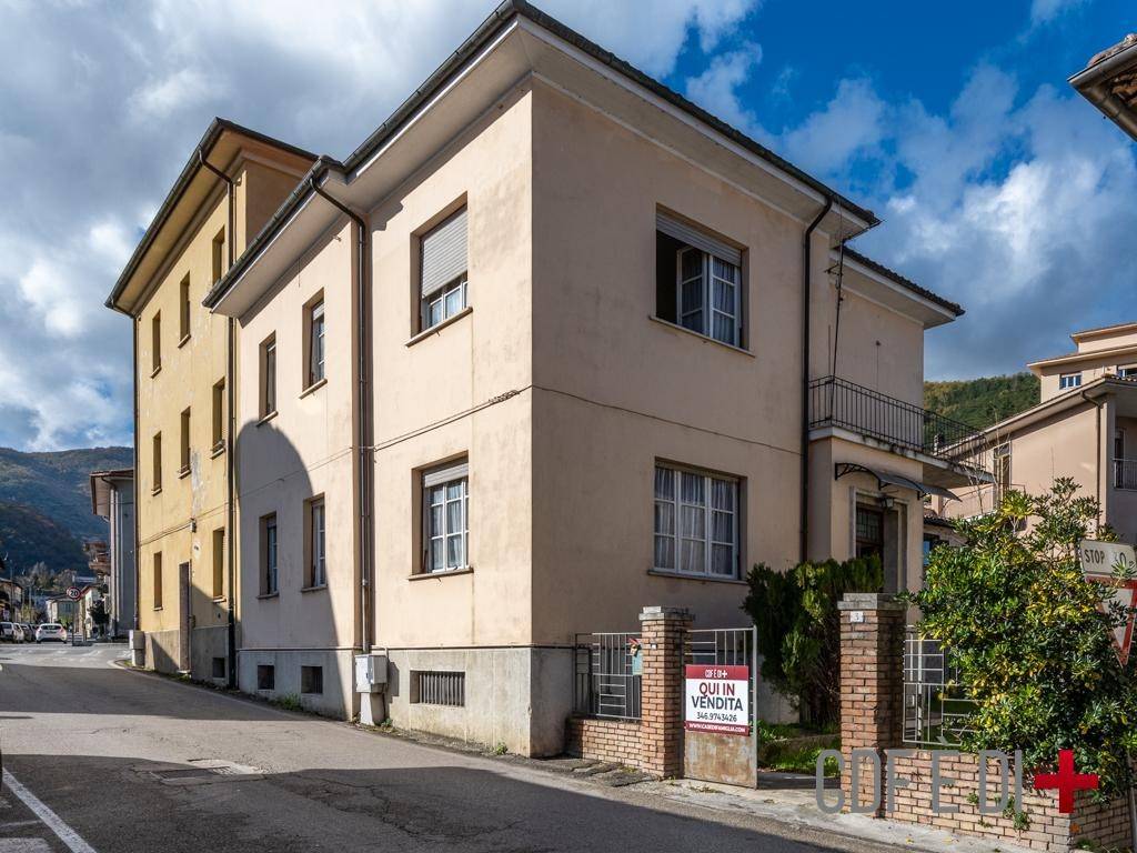 Villa a Contigliano in Viale Regina Margherita - Foto 5