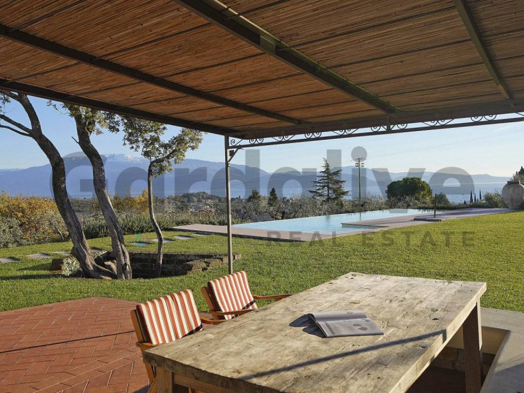 Villa a San felice del benaco in Via Paradiso, 2 - Foto 2