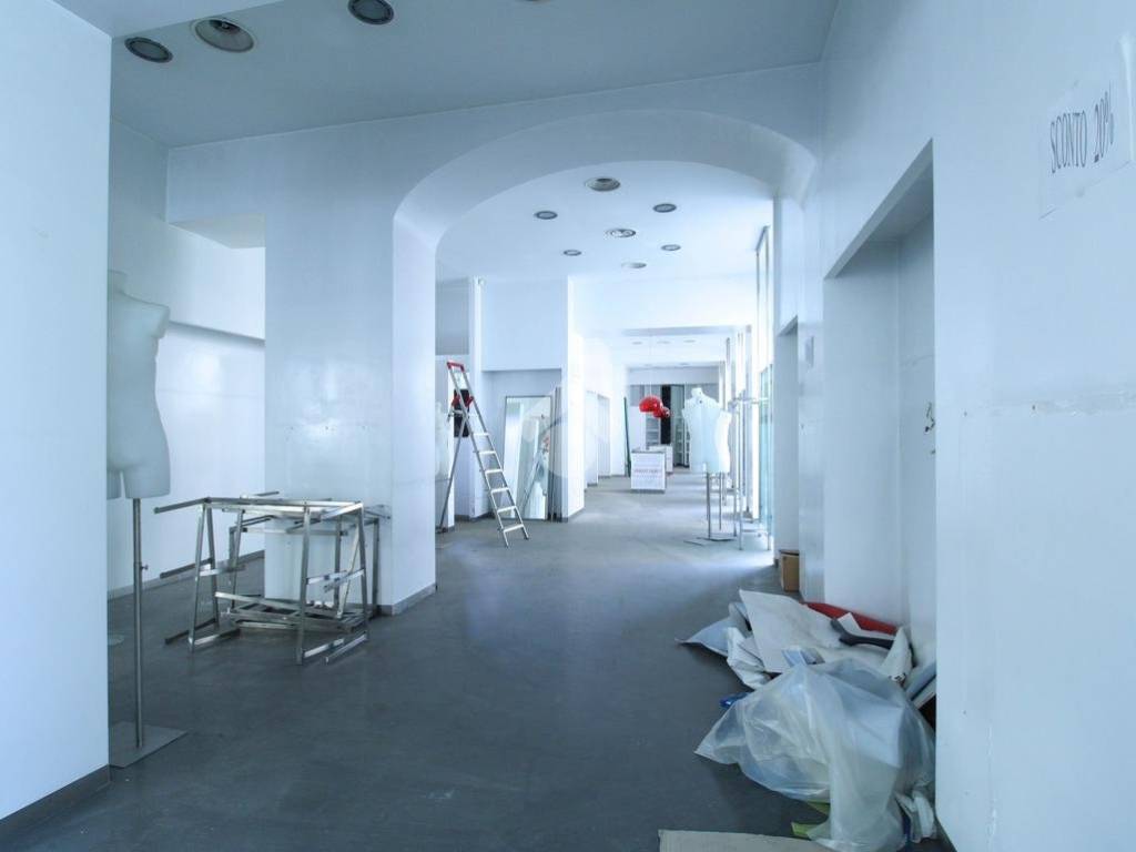 Immobile a Lecco in Via Azzone Visconti, 22 - Foto 4