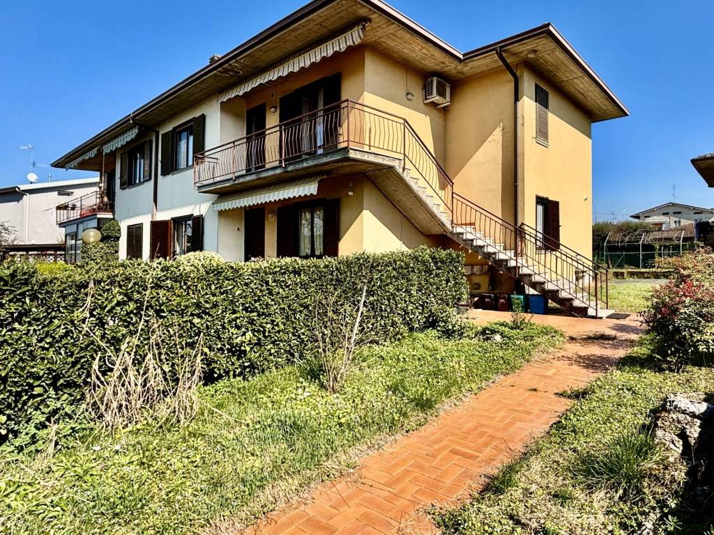 Appartamento a Castegnato in Via Camillo Benso di Cavour - Foto 5