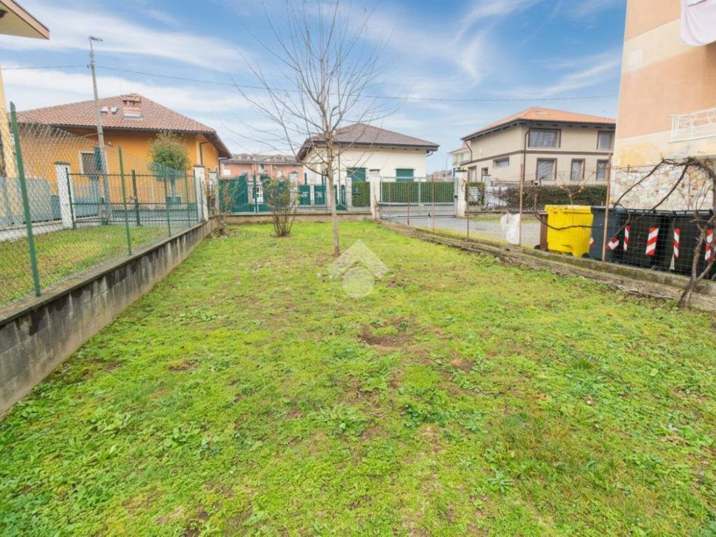 Appartamento a Leinì in Via del Santuario, 18 - Foto 2