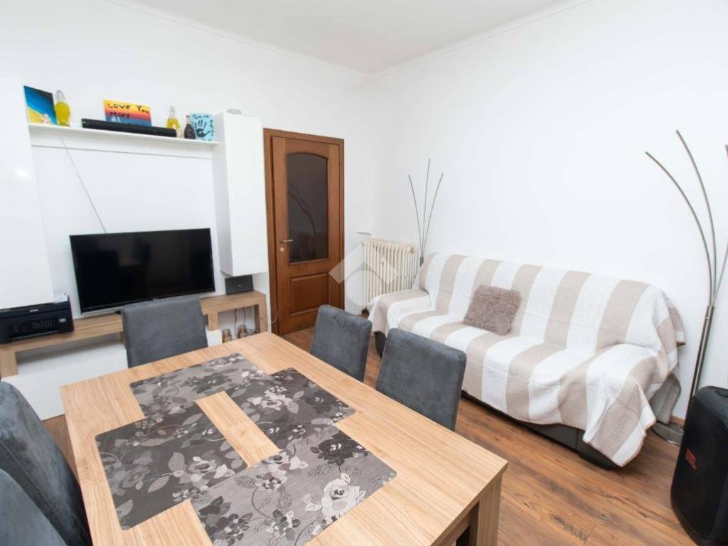 Appartamento a Leinì in Via del Santuario, 18 - Foto 4