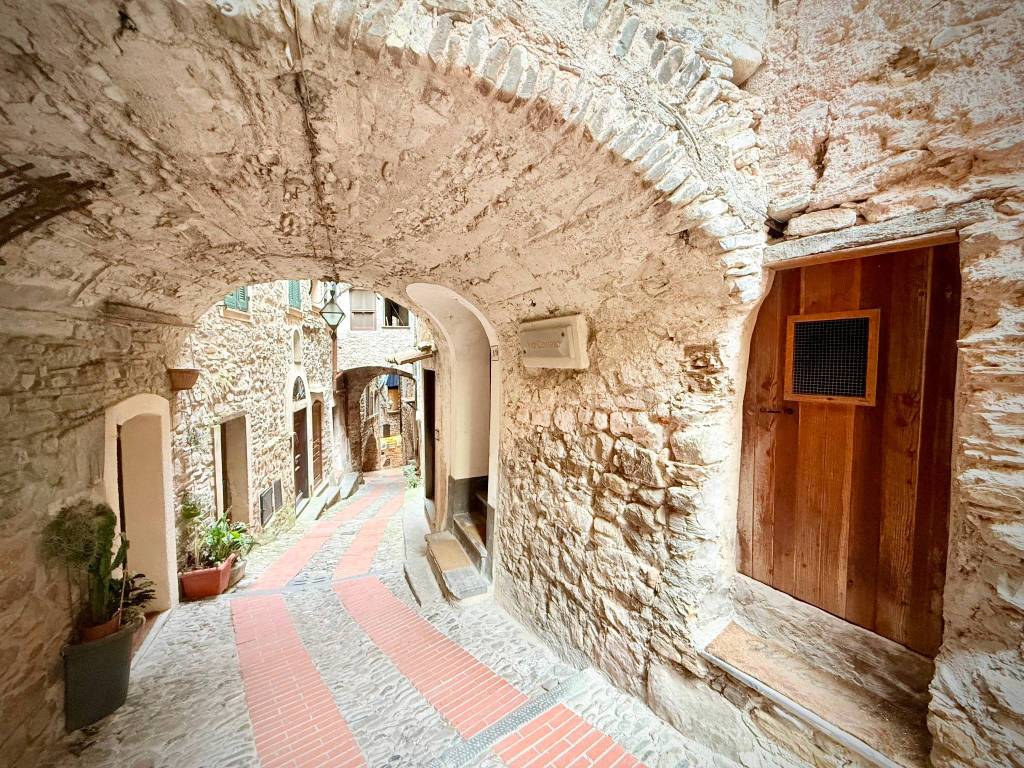 Appartamento a Dolceacqua in Via Castello, 50 - Foto 3