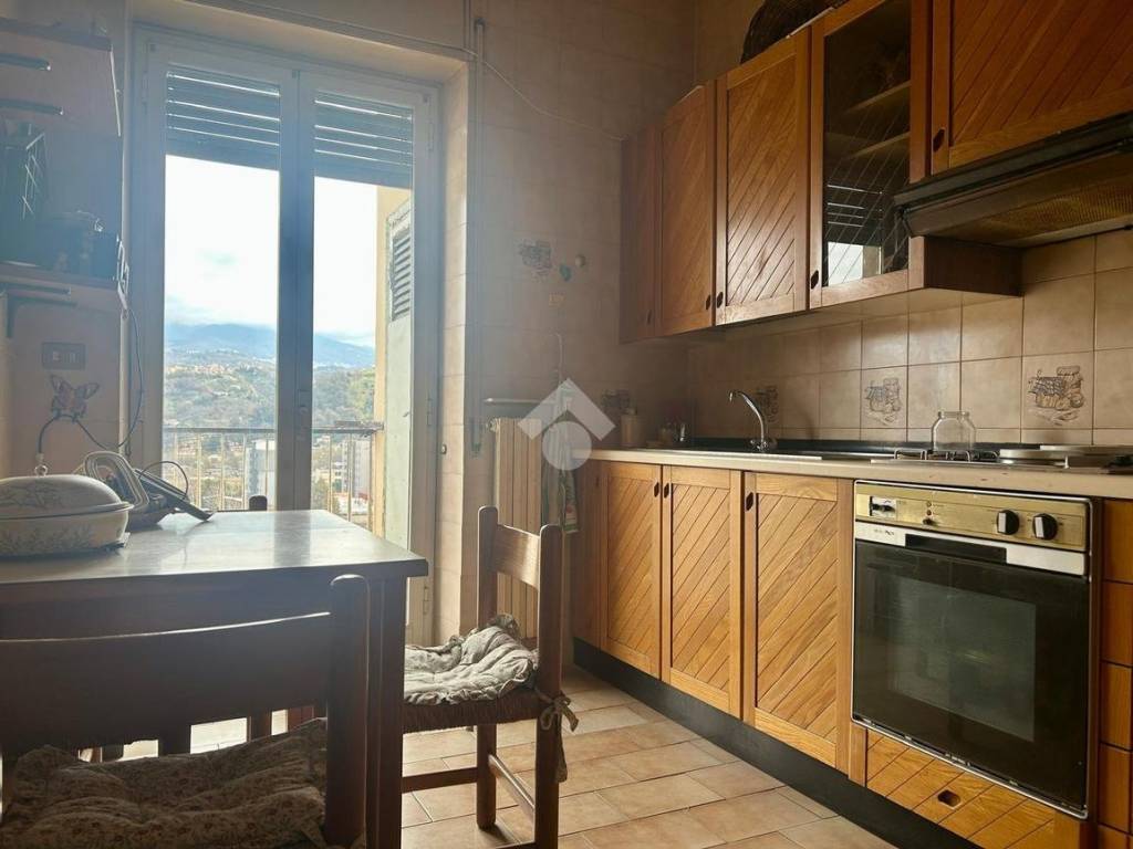 Appartamento a Cosenza in Via Delle Medaglie d'Oro, 142 - Foto 4