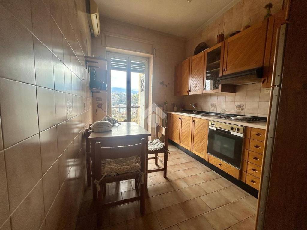 Appartamento a Cosenza in Via Delle Medaglie d'Oro, 142 - Foto 5