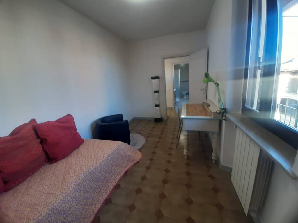 Appartamento a Vigevano in Via Edmondo De Amicis - Foto 4
