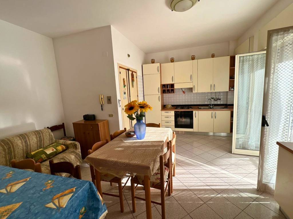 Appartamento a Scalea in Via Enrico De Nicola - Foto 2