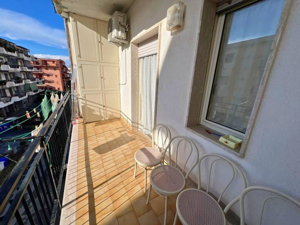 Appartamento a Scalea in Via Enrico De Nicola - Foto 4