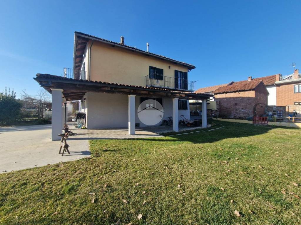 Casa indipendente a San paolo solbrito in Via Francesco Traversa, 10 - Foto 4