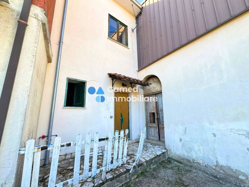 Palazzo / stabile a Mercogliano in Via Acqua delle Noci, 8 - Foto 3