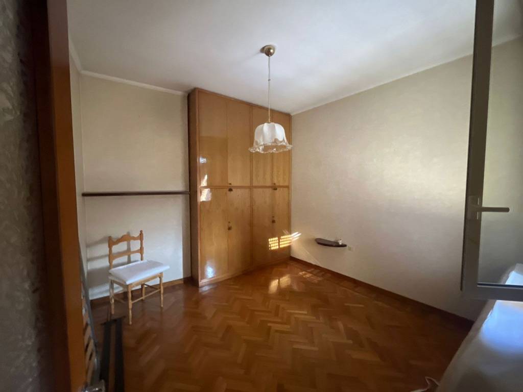 Casa indipendente a Samarate in Via Giuseppe Garibaldi - Foto 4