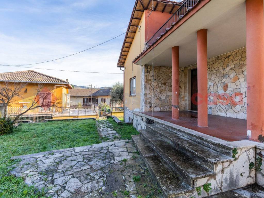 Casa indipendente a Grottaferrata in Via Vecchia Di Marino - Foto 5