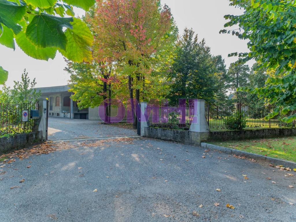 Terreno a Samarate in San Bernardo, 92 - Foto 3