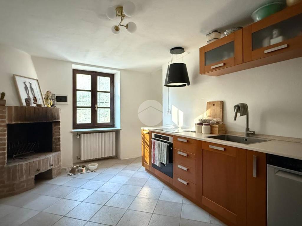 Casa indipendente a Asti in Frazione Castiglione, 176 - Foto 5