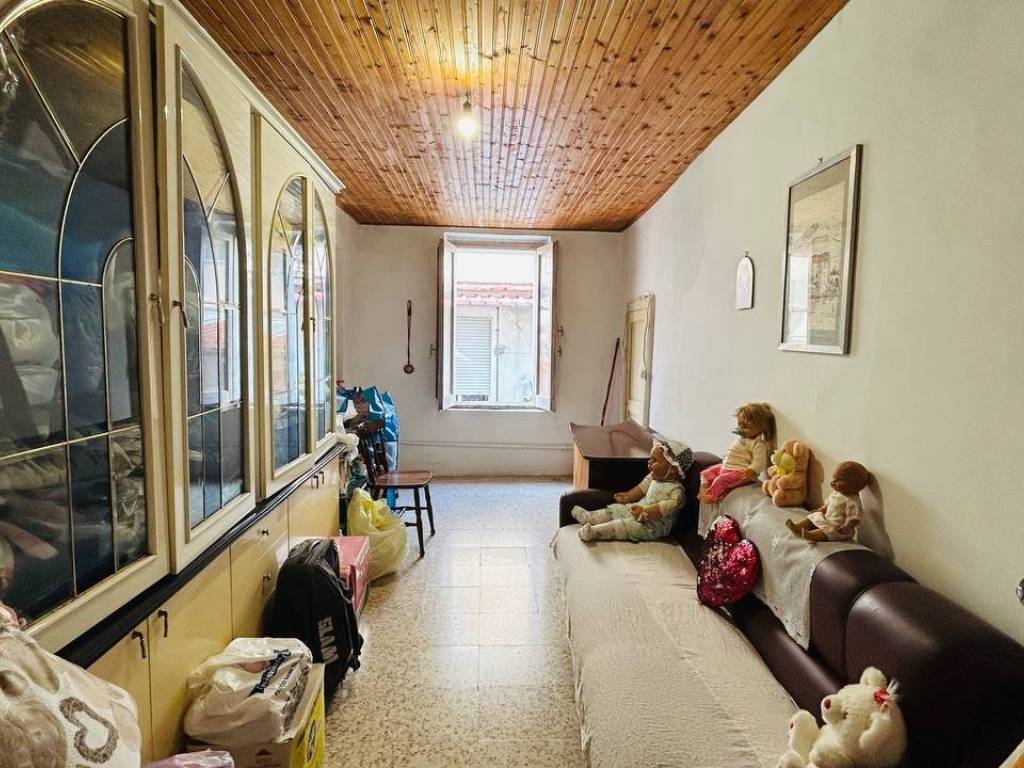 Casa indipendente a Lamezia terme in Via Ferruccio - Foto 2
