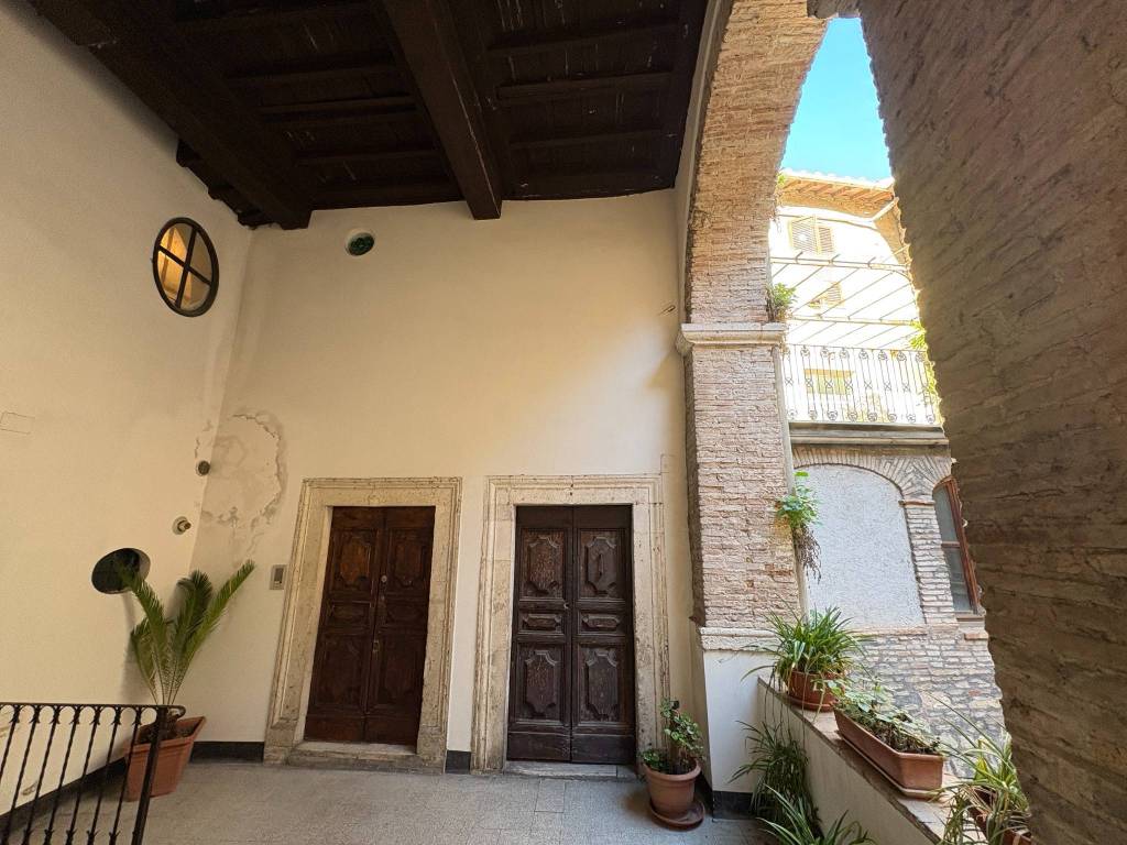 Appartamento a Narni in Piazza dei Priori - Foto 3